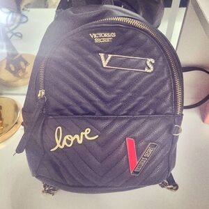 Vintage Victoria's Secret Pebbled V-Quilt Small City Backpack